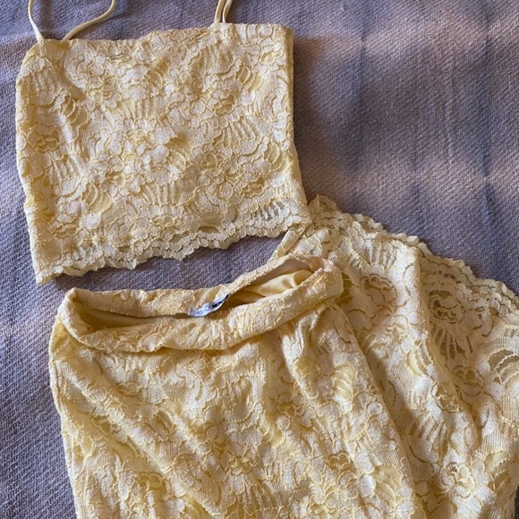 3/$40 💖Fashion Nova Two piece set - Picture 4 of 4